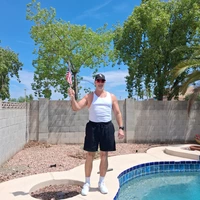Looking for a roommate in Phoenix, NE Valley - Phoenix