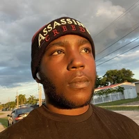 Looking for a roommate in Miami Dade - Miami