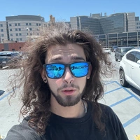Looking for a roommate in Phoenix, NE Valley, SE Valley - Phoenix