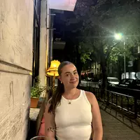 Looking for a roommate in NW DC, SE DC - Washington DC