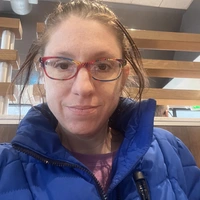 Looking for a roommate in Central SAC, North SAC - Sacramento