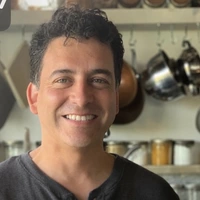 Looking for a roommate in Manhattan, Brooklyn, Queens - New York
