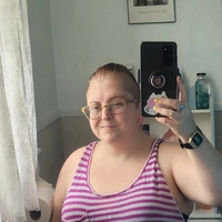 Looking for a roommate in Downtown TO, East TO, Midtown TO - Toronto