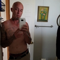 Looking for a roommate in South Central Austin, North Austin, West Austin - Austin