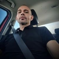 Looking for a roommate in Far Southeast Side, North Side, Chicago Burbs - Chicago