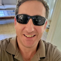 Looking for a roommate in Palm Beach County - Miami
