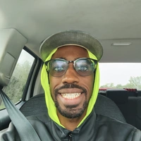 Looking for a roommate in West Side - Chicago