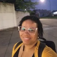 Looking for a roommate in Central, West Side, Far North Side, Far Southeast Side, Far Southwest Side, South Side, Southwest Side - Chicago