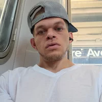 Looking for a roommate in The Bronx - New York