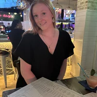 Looking for a roommate in Broward County - Miami