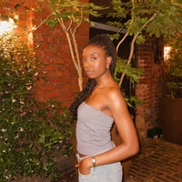 Looking for a roommate in Downtown TO, Midtown TO - Toronto