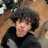 Looking for a roommate in Central, Far North Side, North Side, Northwest Side, Chicago Burbs - Chicago