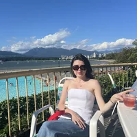 Room for rent in Kitsilano - West Van, Vancouver