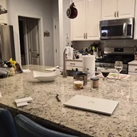 Looking for a roommate in Manhattan, Brooklyn, Queens, Staten Island, The Bronx, Jersey City / Hoboken - New York