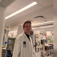 Looking for a roommate in Manhattan - New York