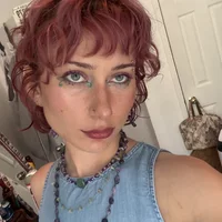 Looking for a roommate in Brooklyn, Queens - New York