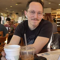 Looking for a roommate in San Fernando Valley - Los Angeles