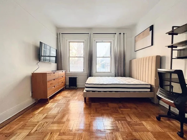 Coliving in Astoria - Queens, New York