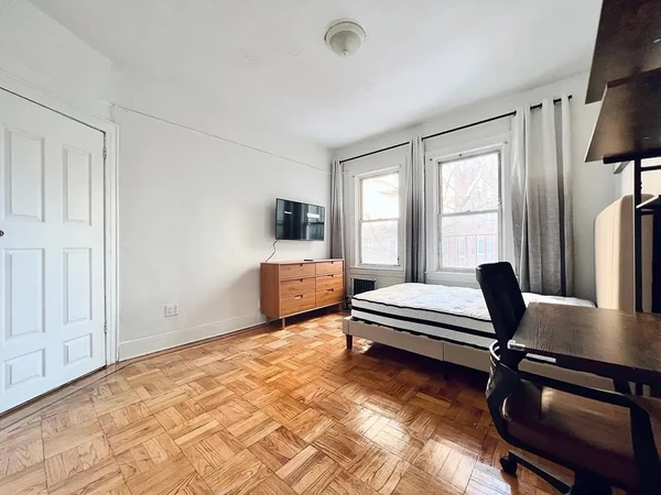 Coliving in Astoria - Queens, New York