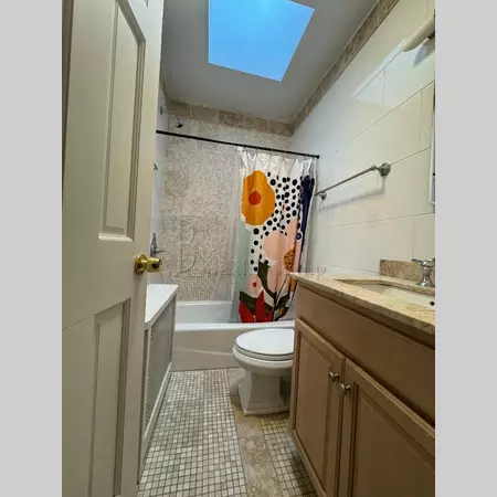 2 bedrooms apartment for rent in Astoria - Queens, New York