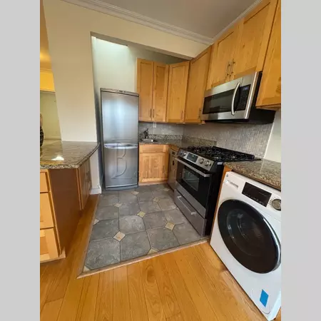 2 bedrooms apartment for rent in Astoria - Queens, New York