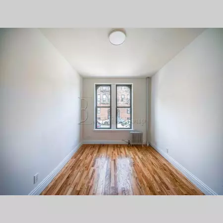 2 bedrooms apartment for rent in Astoria - Queens, New York