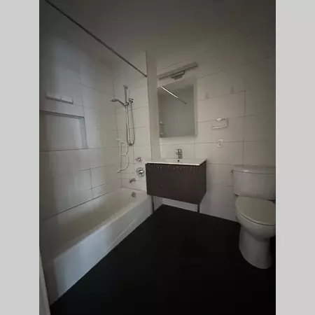 2 bedrooms apartment for rent in Astoria - Queens, New York