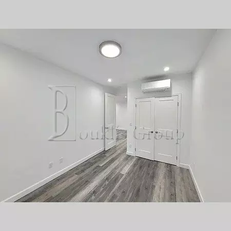 2 bedrooms apartment for rent in Astoria - Queens, New York