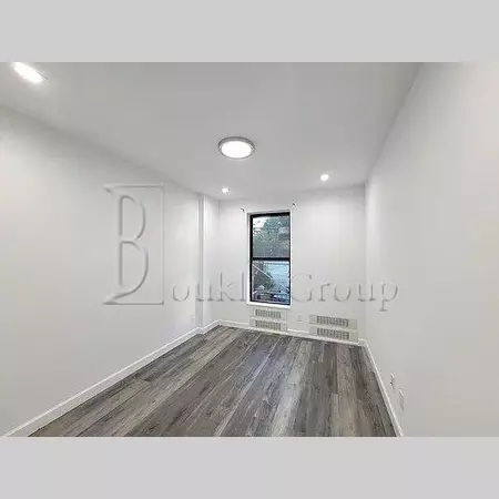 2 bedrooms apartment for rent in Astoria - Queens, New York