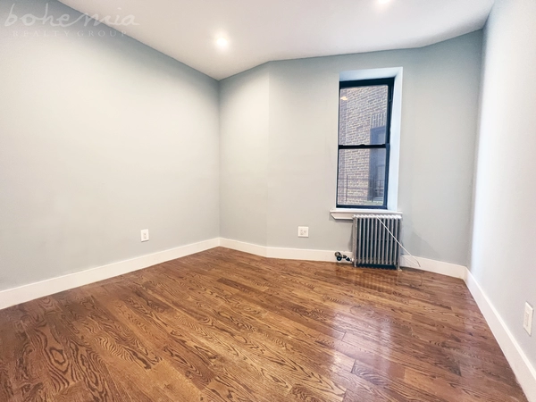 3 bedrooms apartment for rent in Washington Heights - Manhattan, New York