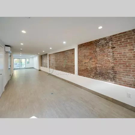 3 bedrooms apartment for rent in Astoria - Queens, New York