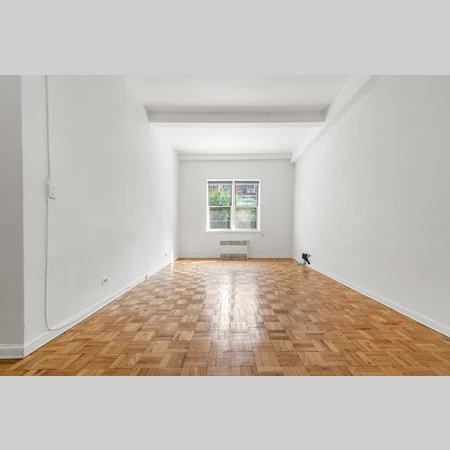 1 bedroom apartment for rent in Forest Hills - Queens, New York