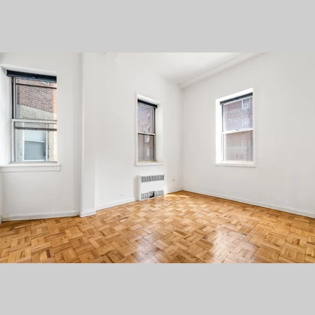 1 bedroom apartment for rent in Forest Hills - Queens, New York
