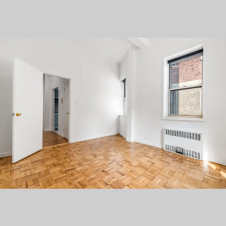 1 bedroom apartment for rent in Forest Hills - Queens, New York