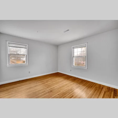 Coliving in Eastway - East Charlotte, Charlotte