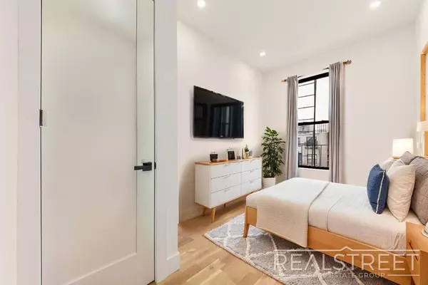 3 bedrooms apartment for rent in Brownsville - Brooklyn, New York