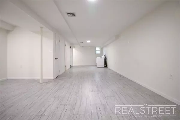 3 bedrooms apartment for rent in Bedford Stuyvesant - Brooklyn, New York