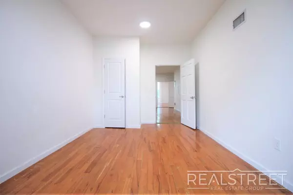 3 bedrooms apartment for rent in Bedford Stuyvesant - Brooklyn, New York