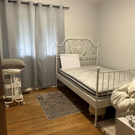 Room for rent in Mooney's Bay - South Ottawa, Ottawa