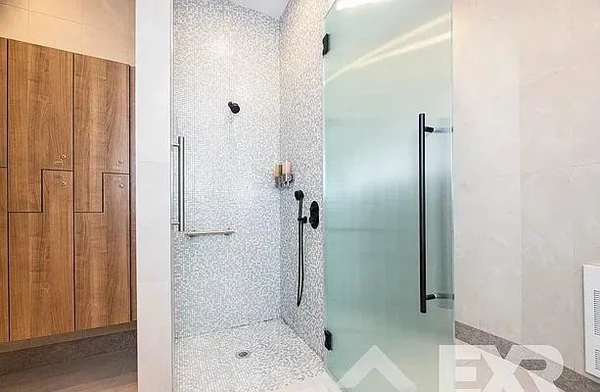 2 bedrooms apartment for rent in Gravesend / Bath Beach - Brooklyn, New York