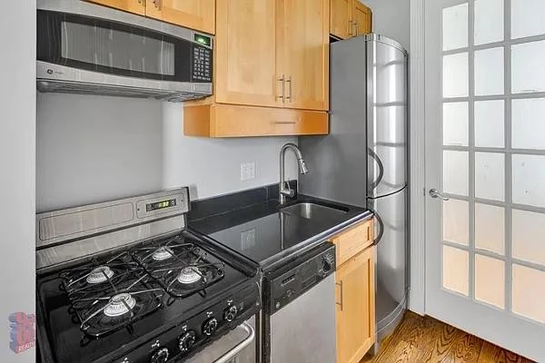 2 bedrooms apartment for rent in East Village - Manhattan, New York