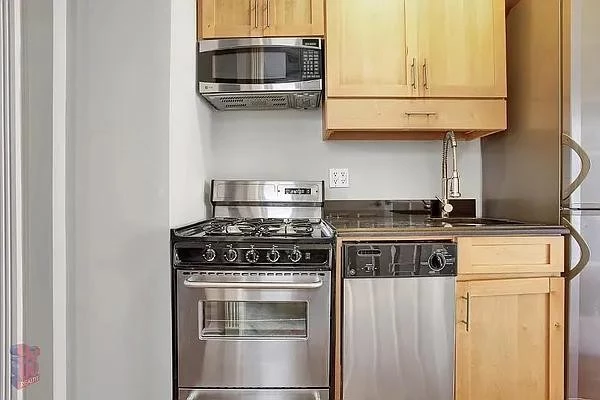 2 bedrooms apartment for rent in East Village - Manhattan, New York