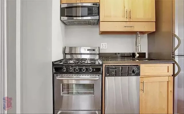 2 bedrooms apartment for rent in East Village - Manhattan, New York