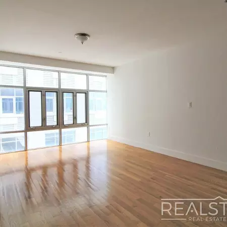 1 bedroom apartment for rent in Elmhurst - Queens, New York