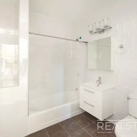 1 bedroom apartment for rent in Elmhurst - Queens, New York