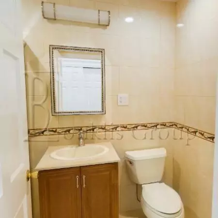 3 bedrooms apartment for rent in Astoria - Queens, New York