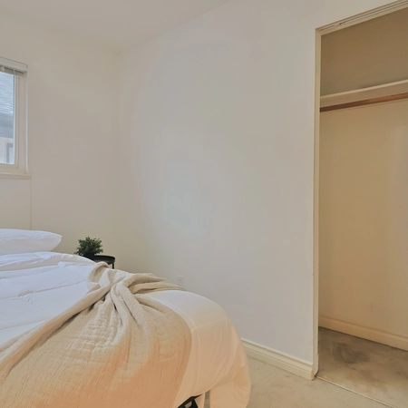 Coliving in Sunset - South Van, Vancouver