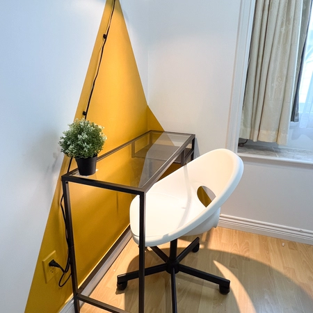 Coliving in Metrotown - Burnaby / New West, Vancouver