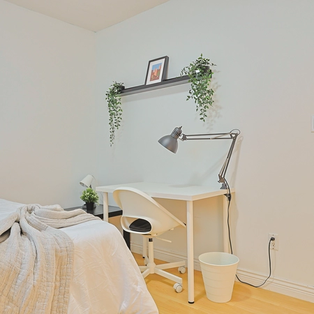 Coliving in Metrotown - Burnaby / New West, Vancouver