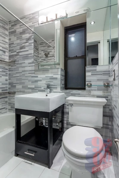 2 bedrooms apartment for rent in East Village - Manhattan, New York
